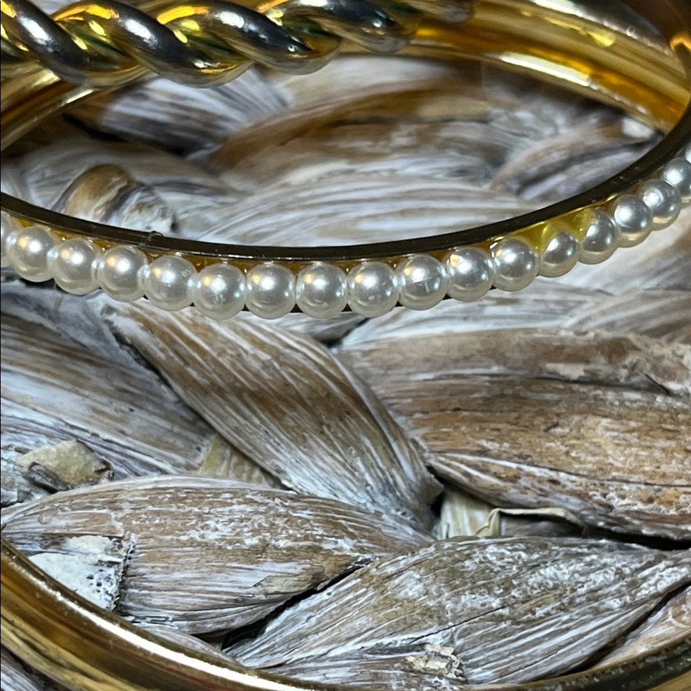 Gold Tone Trio Bangle Set - Picture 3 of 5